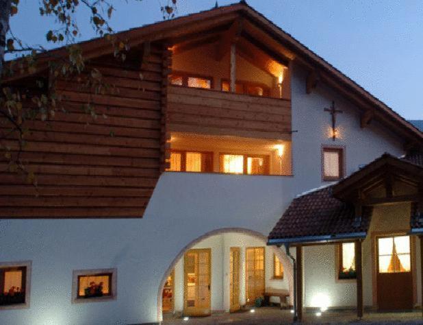Castelir Suite Hotel بانتشيا المظهر الخارجي الصورة