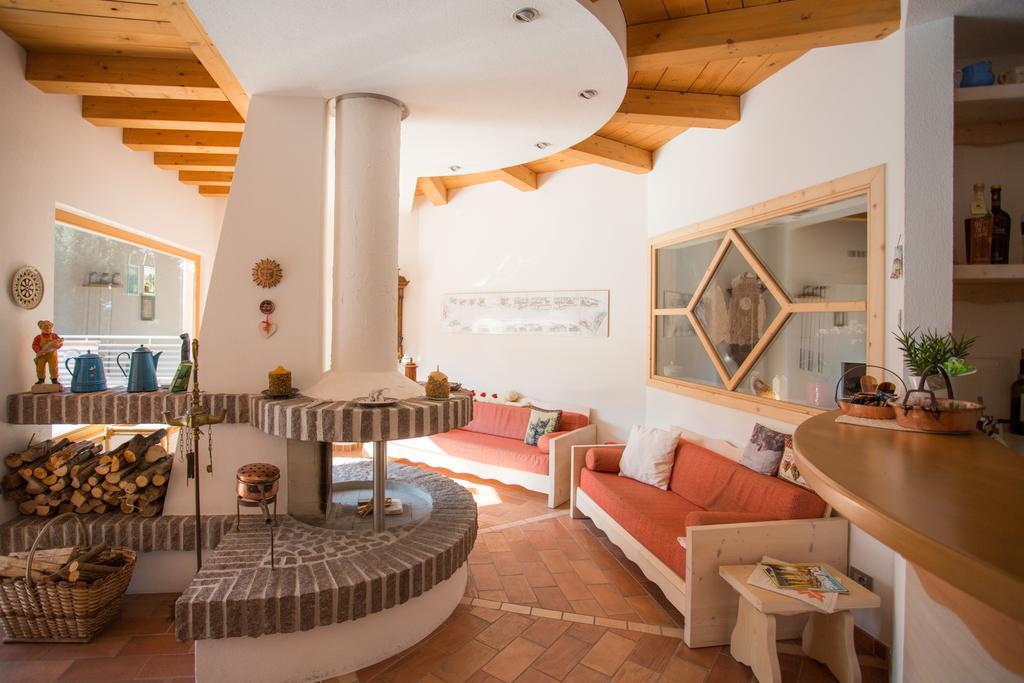 Castelir Suite Hotel بانتشيا المظهر الخارجي الصورة